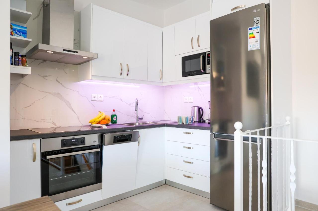 Axs First Floor Apartment Aegina Town Ngoại thất bức ảnh